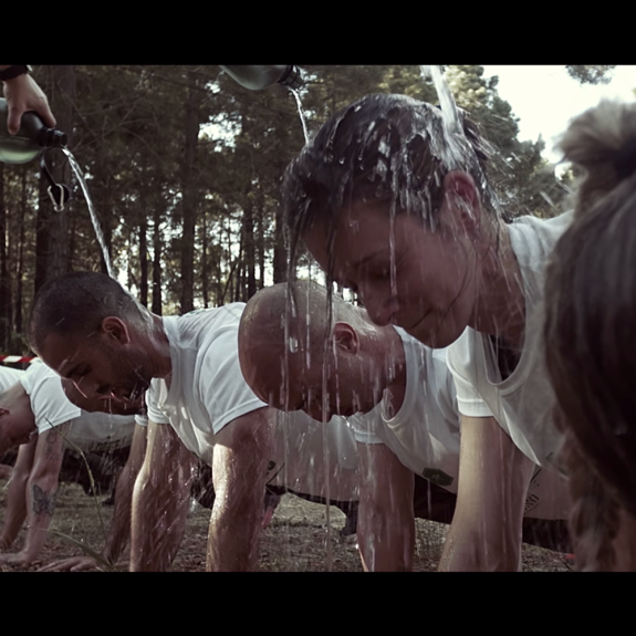 Séquence d'une vidéo de présentation trailer pour le camp de fitness militaire Averno - extrait 10